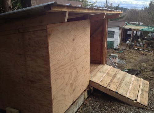 German engineering on the farm... the new fully portable hog hut. 