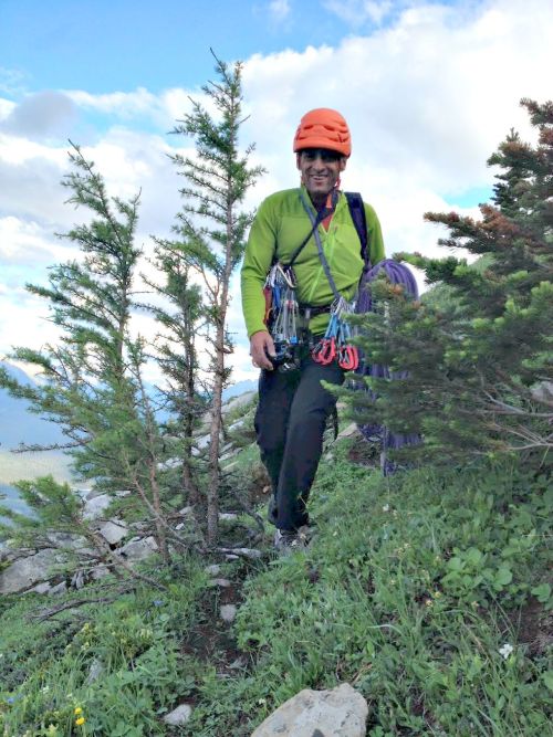 Fortunately, the creature coming around the corner was NOT a grizzly...